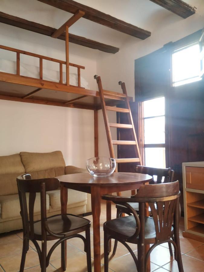 Bonito Apartamento Con Encanto En Casco Antiguo Ron 7 Valenciayole Apartment Exterior photo